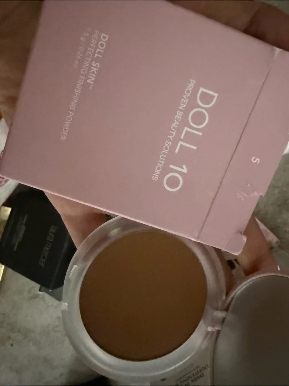 Dollcake Doll Skin Perfecting Finishing Powder - Pink & Tan